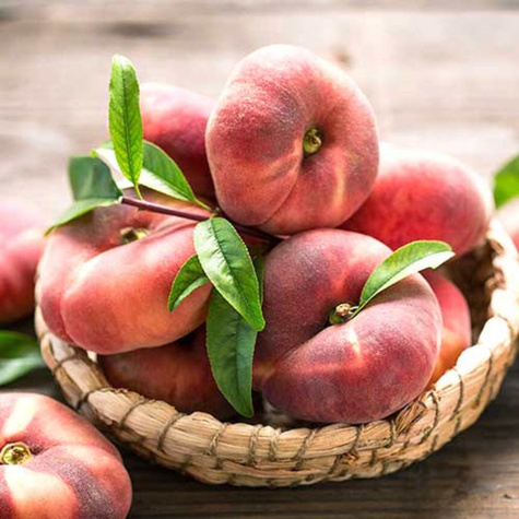 Brzoskwinia płaskoowocowa typu Saturn